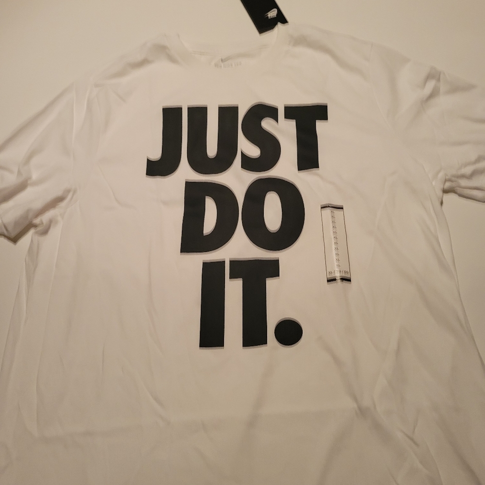 Nike Men's Just Do It Graphic T-Shirt White XL